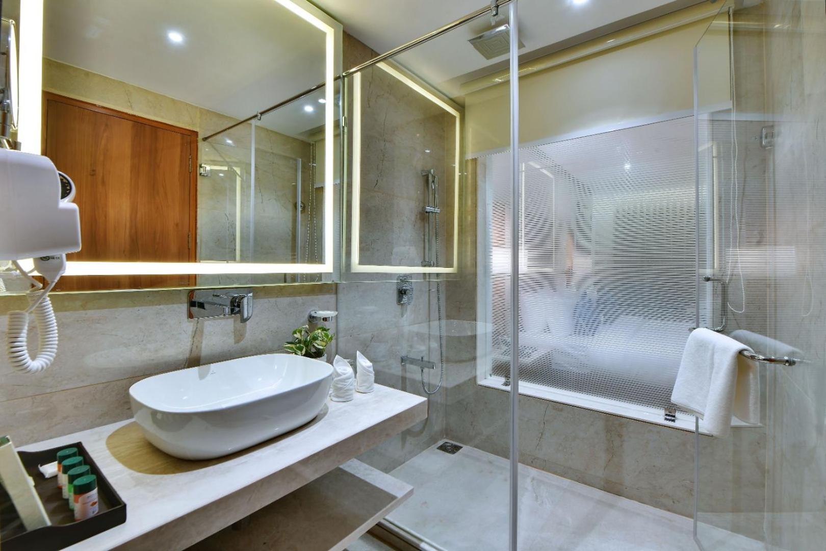 The Glory Suites Near Igi Airport Нью-Делі Екстер'єр фото
